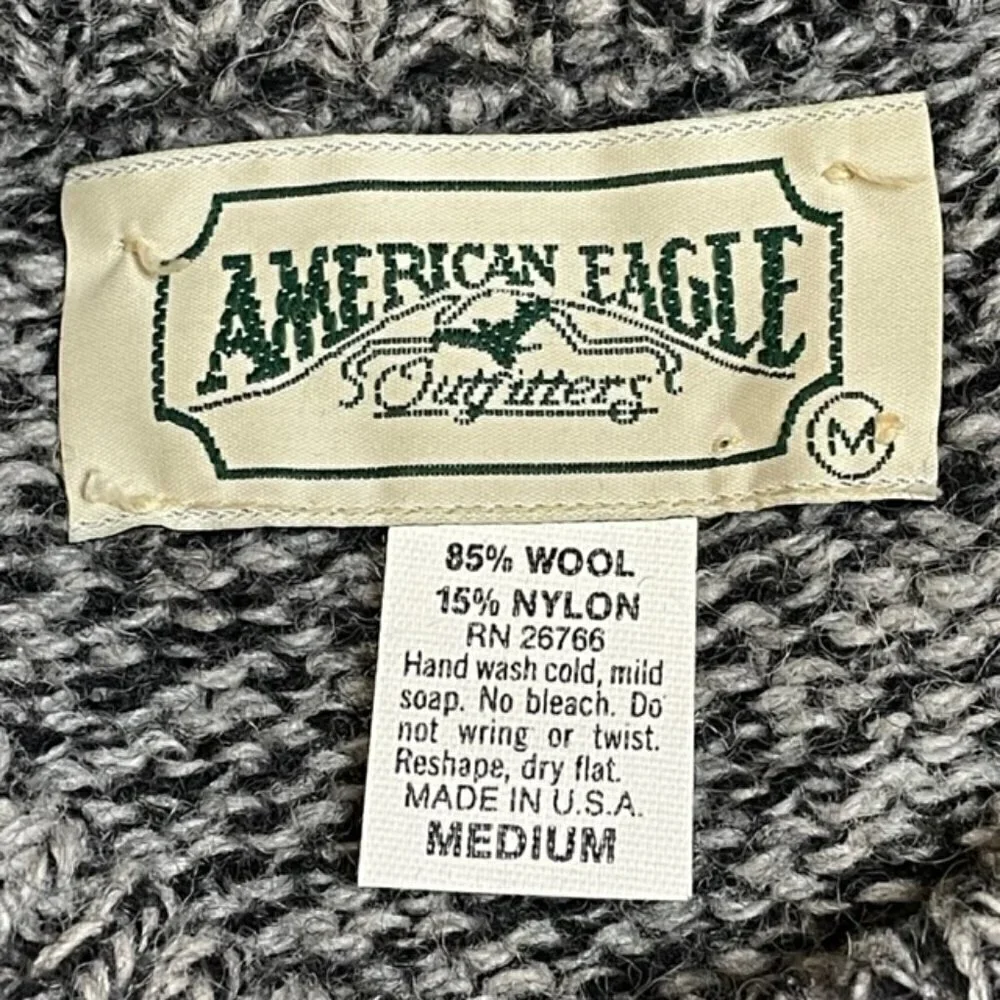 AMERICAN EAGLE Wool Blend Crewneck Pullover Sweater - Size Medium